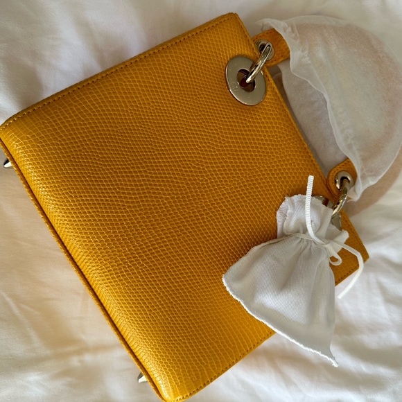 Christian Dior exotic lizard skin Lady Dior handbag. New color never used, boxed - Picture 4 of 16